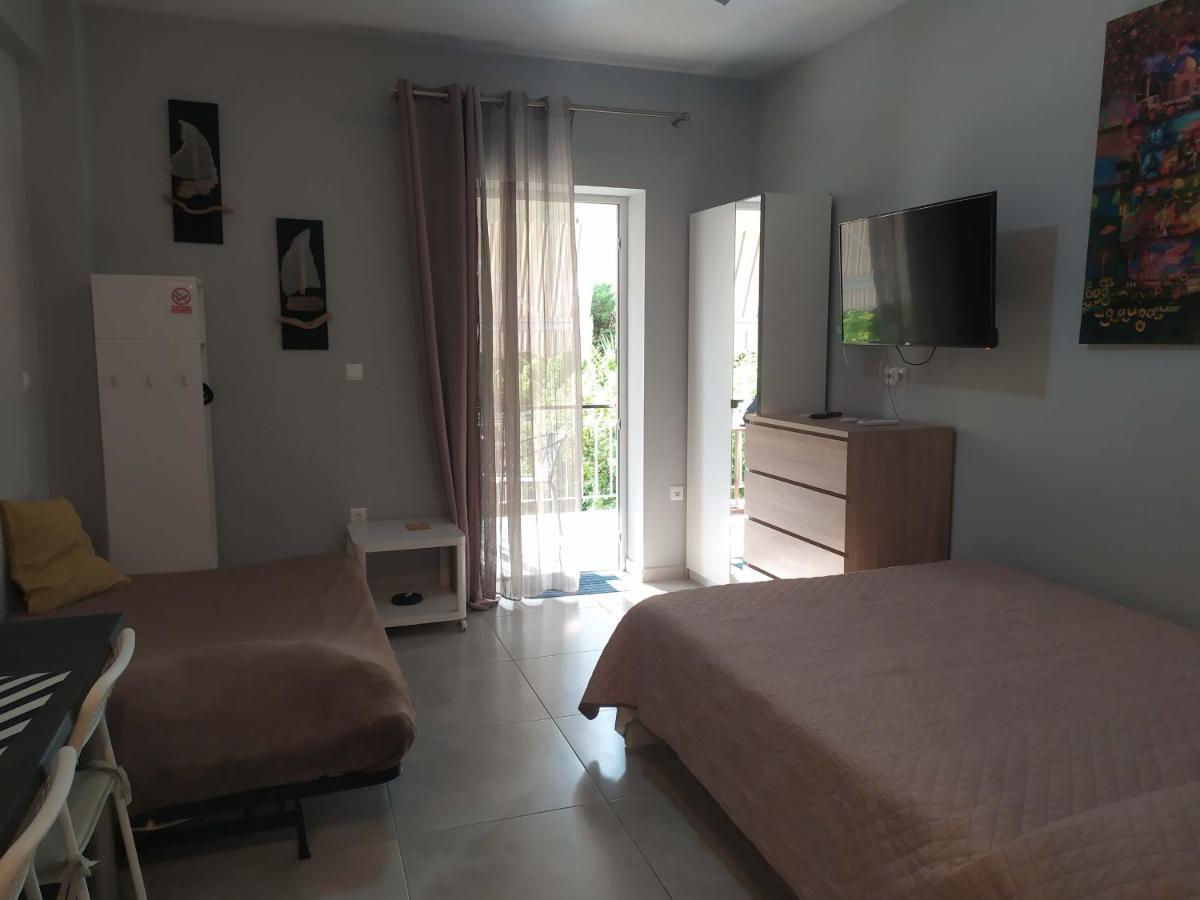 Modern Studio Next To The Sea! Porto Rafti Exterior photo