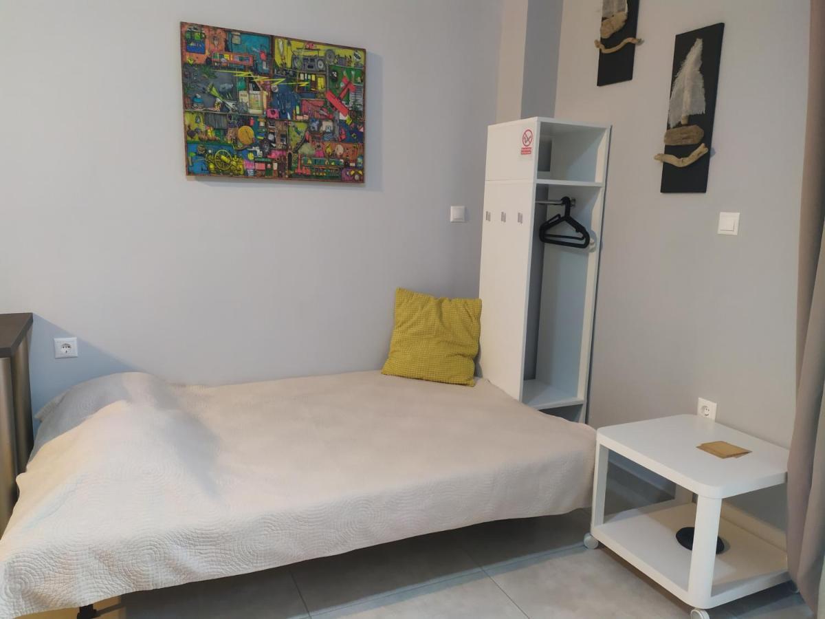 Modern Studio Next To The Sea! Porto Rafti Exterior photo