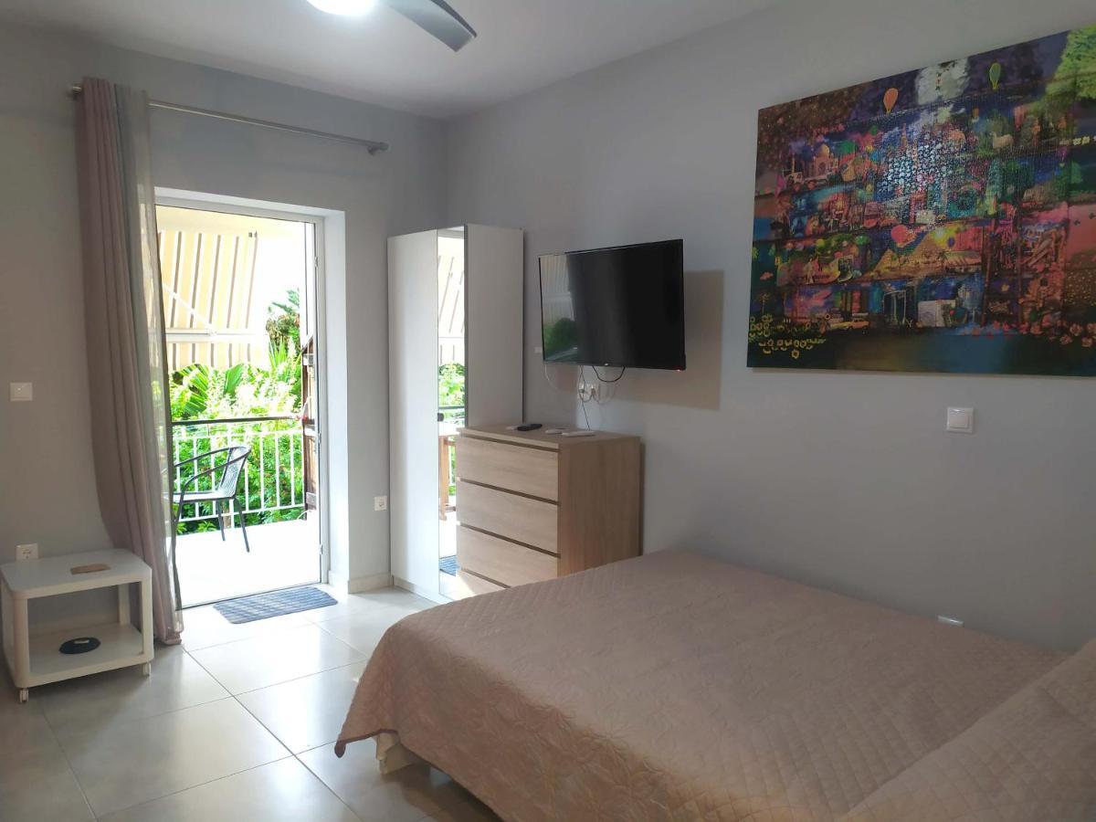 Modern Studio Next To The Sea! Porto Rafti Exterior photo